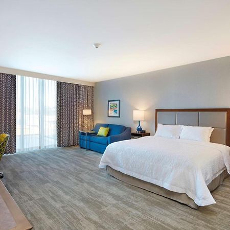 Hampton Inn & Suites Sacramento At Csus Exterior photo